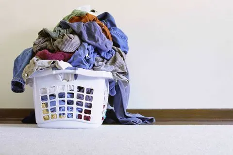 Understanding Fabric Care Labels: A Guide for Better Laundry 1 Expert laundry shop