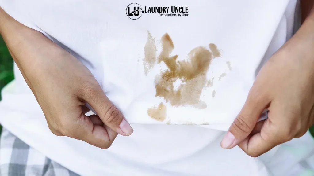 How to Remove Colour Stains from Your Clothes Like a Pro